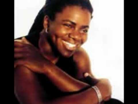 Youtube: Tracy Chapman - Talkin bout a revolution