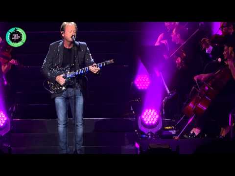 Youtube: Night of the Proms | Mark King (Level 42) -   Medley