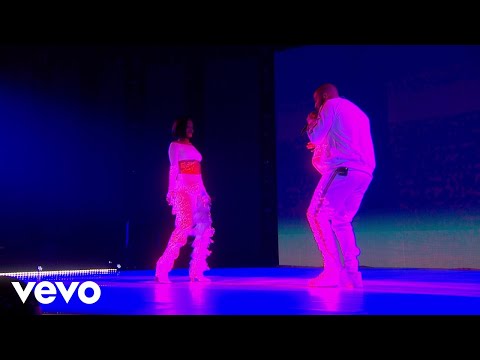 Youtube: Rihanna - Work - Live at The BRIT Awards 2016 ft. Drake