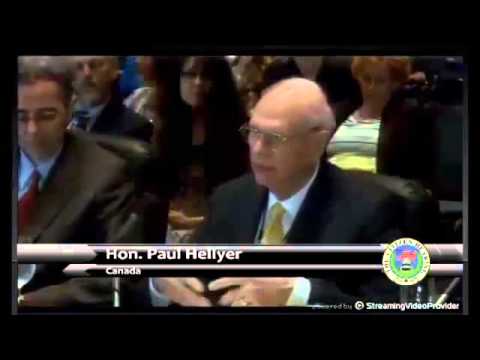 Youtube: Krasse Aussage von Paul Hellyer - "Citizen Hearing"  5/2013 (Deutsch)