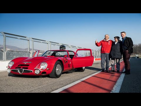Youtube: Forza Italia! - Alfa Romeo TZ2 on track