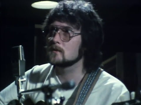 Youtube: Gerry Rafferty - Get It Right Next Time (Official Video)