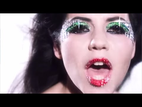 Youtube: MARINA AND THE DIAMONDS - I Am Not a Robot [Official Music Video]