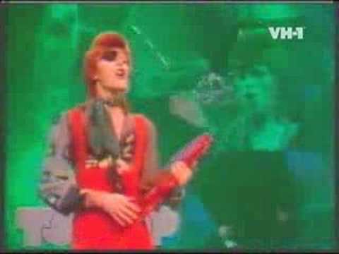 Youtube: David Bowie - Rebel Rebel