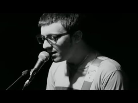 Youtube: Blur - Tender (Official Music Video)