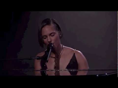 Youtube: Alicia Keys - Unthinkable (Live at iTunes Festival 2012)