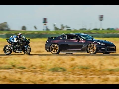 Youtube: Kawasaki H2R vs 1350hp Nissan GTR - 1/2 Mile Airstrip Race 3