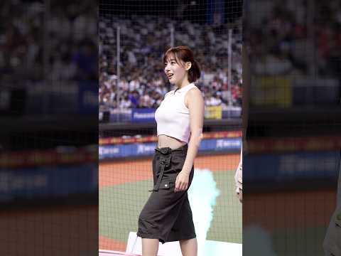 Youtube: 하지원 치어리더 'BLACKPINK - 뛰어(JUMP)' 250914 #하지원 #河智媛 #hajiwon #rakutenmonkeys #하지원치어리더 #치어리더 #직캠 #shorts