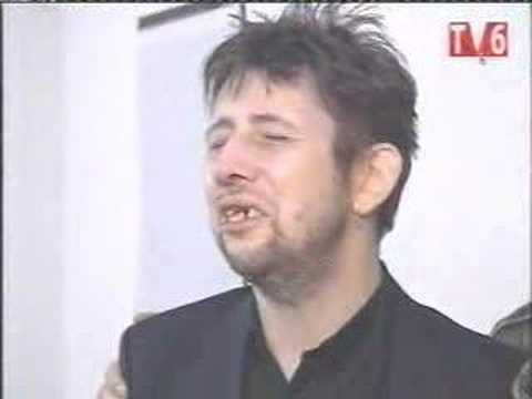 Youtube: The Pogues - Very Drunk Interview
