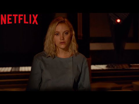 Youtube: Tau | Offizieller Trailer | Netflix