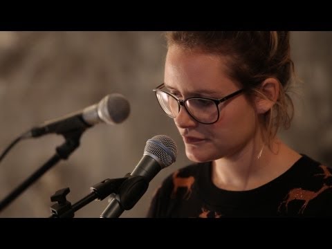 Youtube: Sóley - I'll Drown (Live on KEXP)