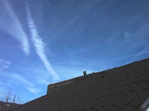 Youtube: Endlich Frühling! Illuminaten Chemtrails Genozid über Hofheim am Taunus Hessen