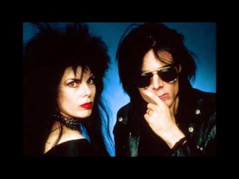 Youtube: The Sisters Of Mercy Feat. Ofra Haza - Temple Of Love (HD) (Extended Version) (Sisters Slideshow)