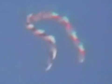Youtube: Sky Serpent UFO's (stabilized video)