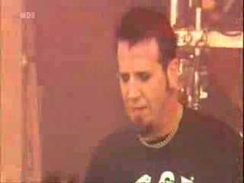 Youtube: Mudvayne - Happy Live in Rock Am Ring 2005