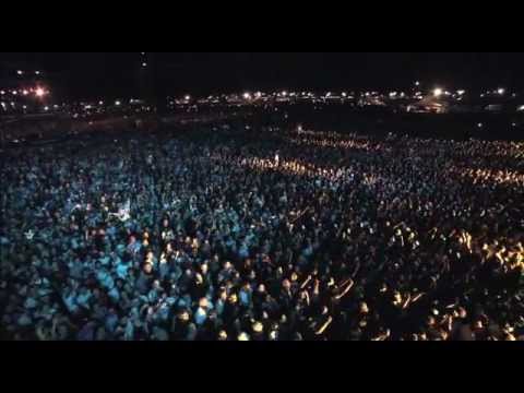 Youtube: Tiziano Ferro at Campovolo (Italia Loves Emilia)