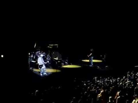 Youtube: Tokio Hotel Concert in Moscow (Schrei)