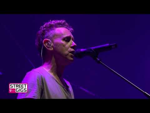 Youtube: Depeche Mode - Walking In My Shoes (17/03/2017)