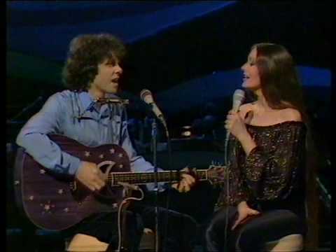 Youtube: Donovan & Crystal Gayle - Catch The Wind