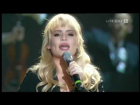 Youtube: Duffy - Rain on Your Parade HQ HD (Live on "Wetten, dass...?" - February 28, 2009)