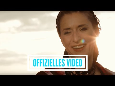 Youtube: Stefanie Hertel - Feierobnd Lied (offizielles Video)