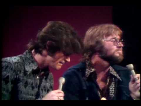 Youtube: B.J. THOMAS & KENNY ROGERS DUET