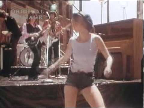 Youtube: MaCoys - Hang on sloopy.mpg