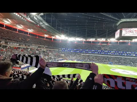 Youtube: 45.000 Frankfurt Fans singen die Hymne IM HERZEN VON EUROPA I Champions League Eintracht Napoli
