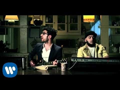 Youtube: Chromeo - Don't Turn The Lights On (Official Video)