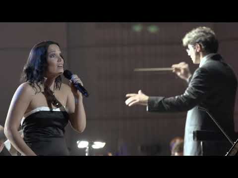 Youtube: TARJA & MIKE__SWANHEART (Holopainen) - Beauty & the Beat - Tarja Turunen & Mike Terrana