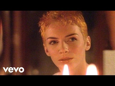 Youtube: Eurythmics, Annie Lennox, Dave Stewart - Here Comes The Rain Again (Remastered)