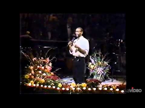 Youtube: Bobby Mcferrin - Somewhere over the rainbow