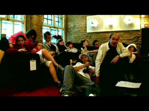 Youtube: Pigor & Eichhorn*  - Kevins   (Das Video) 2008