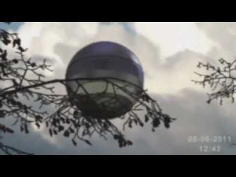 Youtube: UFO ÜBER BERLIN - 08.06.2011