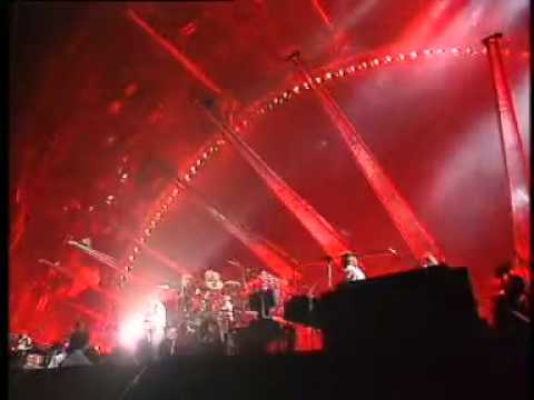 Youtube: Pink Floyd - One of These Days (live 1994)