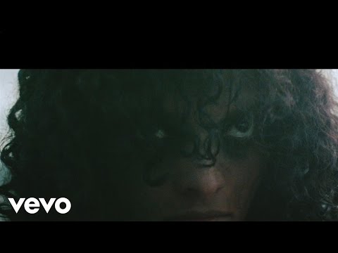 Youtube: Little Dragon - Klapp Klapp