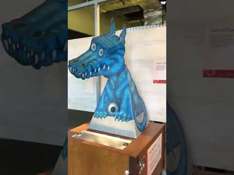 Youtube: Are you starting to doubt your own eyes? 😂😂 #illusion #viral #funny #funnyvideos #satisfying