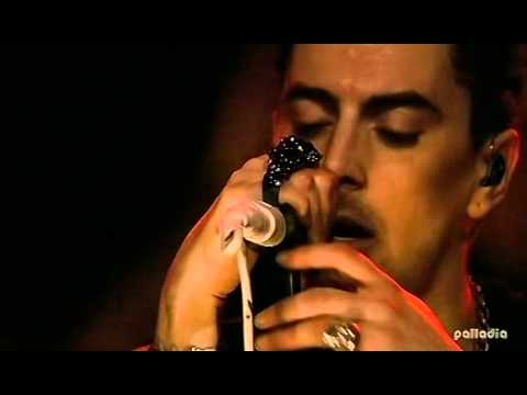 Youtube: Lostprophets - Rooftops (A Liberation Broadcast) [Live]