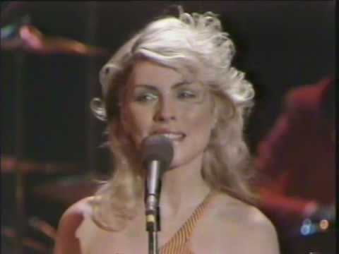 Youtube: Blondie - "Sunday Girl" - Midnight Special