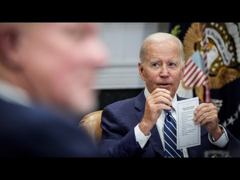 Youtube: ‘Put an out of order sign on Joe’: Biden blasted for using a cheat sheet again