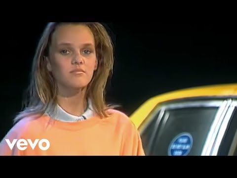 Youtube: Vanessa Paradis - Joe Le Taxi (Clip Officiel remasterisé)