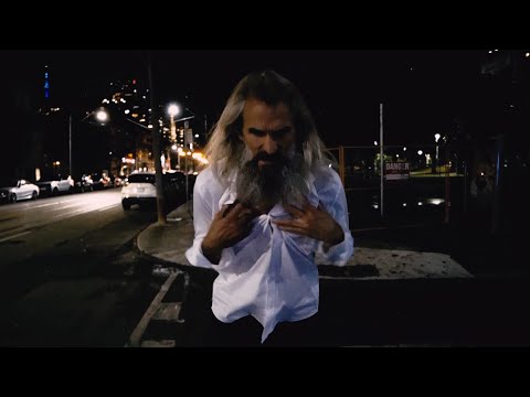 Youtube: TRAITRS - "Ghost And The Storm" (Official Video)