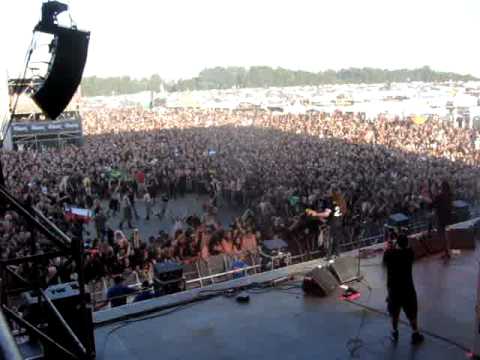 Youtube: Summer Breeze 2010 SEPULTURA Roots Bloody Roots