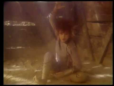 Youtube: Kate Bush - Suspended in Gaffa - Official Music Video