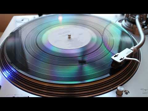 Youtube: Neil Diamond - Hello Again (1982 MFSL HQ Vinyl Rip) - Technics 1200G / Audio Technica ART9