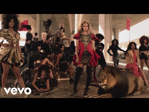Youtube: Beyoncé - Run the World (Girls) (Official Video)