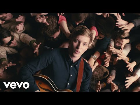 Youtube: George Ezra - Budapest (Official Video)