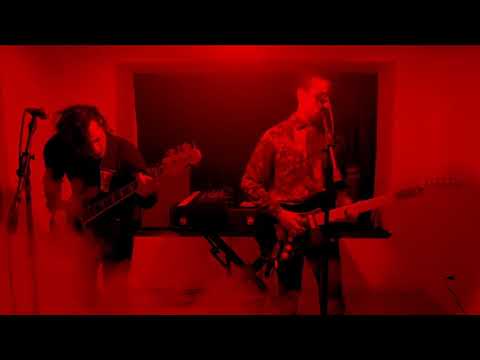 Youtube: Twin Tribes - Fantasmas (Music Video)