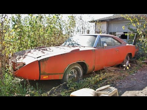 Youtube: The Barn Find 1969 Dodge Charger Daytona rusting away - The Auto Archaeologist