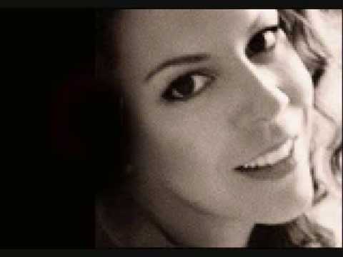 Youtube: Bebel Gilberto - So Nice (Summer Samba)